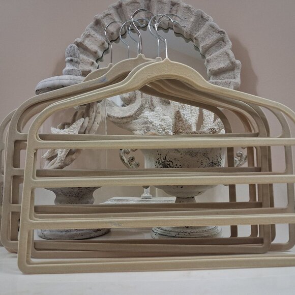 4 Bar Velvet Pants Hangers - Set of 4 - Picture 2 of 4